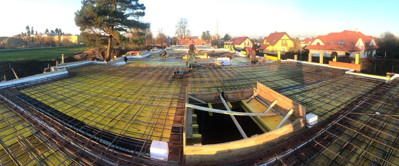 Už to roste: projekt 14-ti řadových domů Na Celně – Mladá Boleslav.